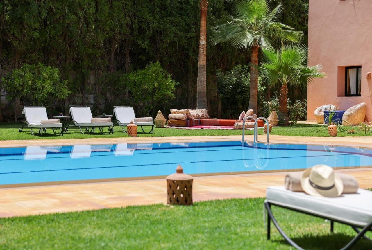 Tiguemine Sarah Hotel Douar Akkara Bagian luar foto